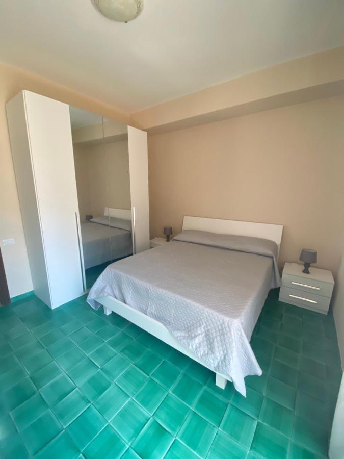 Lucia House Mare Nettuno Apartment Luaran gambar